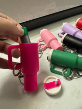 Load image into Gallery viewer, Mini tumbler keychains